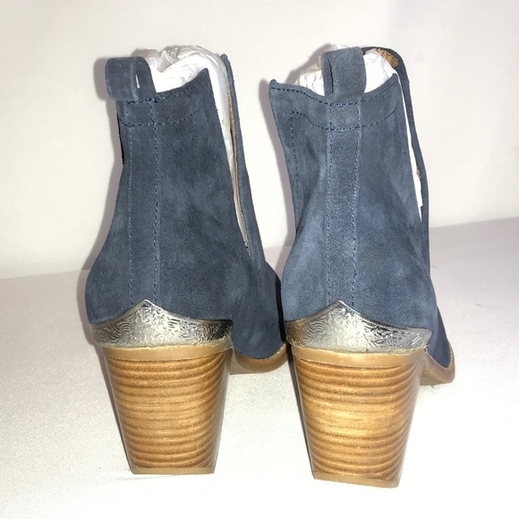 JEFFREY CAMPBELL CROMWELL NAVY SUEDE ANKLE BOOTS (NEW) - Picture 4 of 5